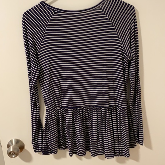 BP Blouse - Picture 2 of 3